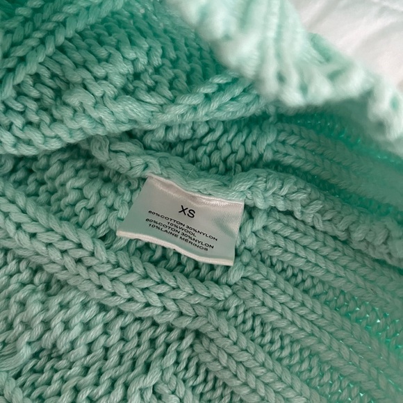 Sokie Collective Cropped Sweater - Picture 8 of 9